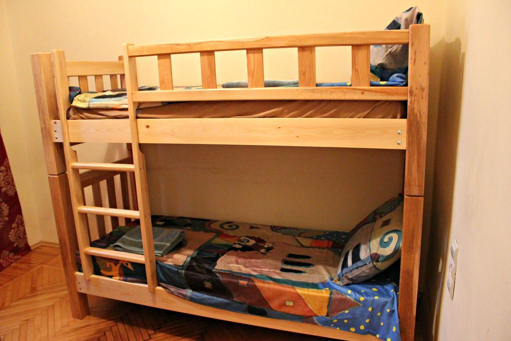 Hostel Bude Koutaïssi Chambre photo