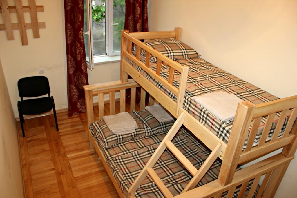 Hostel Bude Koutaïssi Chambre photo