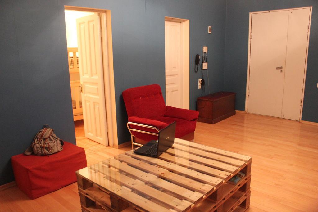 Hostel Bude Koutaïssi Extérieur photo