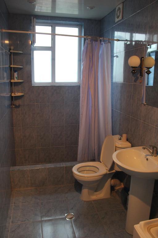 Hostel Bude Koutaïssi Extérieur photo