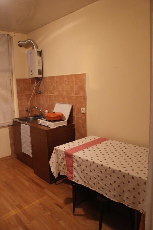 Hostel Bude Koutaïssi Extérieur photo